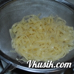 Шаг 7 (Кулинарный рецепт с фото - Паста с креветками и кабачками)
