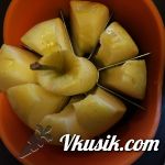 Шаг 3 (Кулинарный рецепт с фото - Быстрый яблочный рулет)